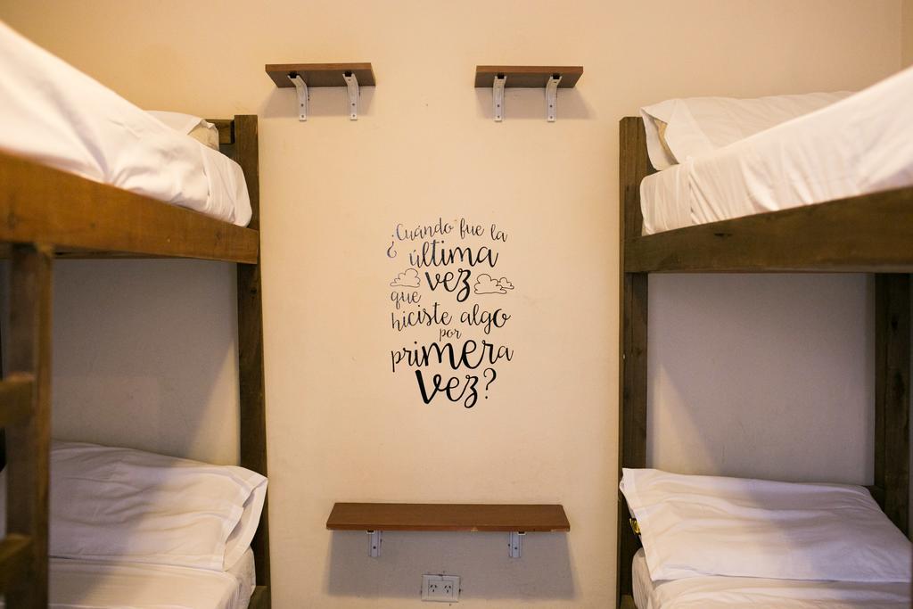 Single Bed 4-Bed Female Dormitory Room,706059994:JPEG